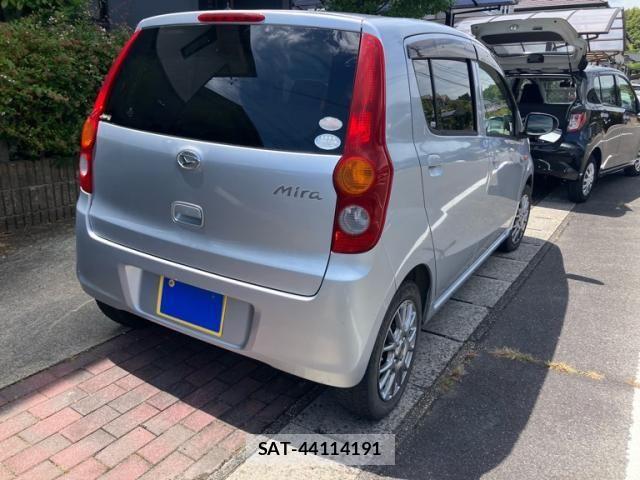 Daihatsu MIRA 2009-09 8627753-4