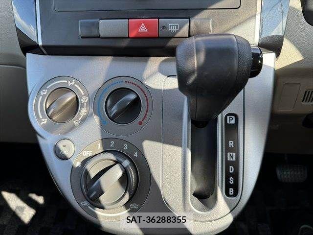 Daihatsu MIRA 2011-12 8744065-25