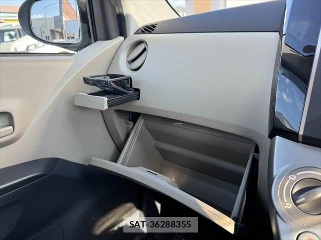 Daihatsu MIRA 2011-12 8744065-27