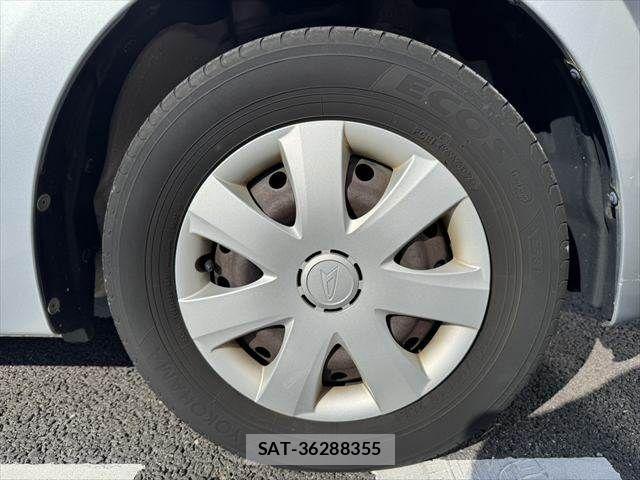 Daihatsu MIRA 2011-12 8744065-8