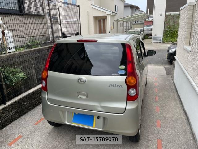Daihatsu MIRA 2011-06 8830367-2