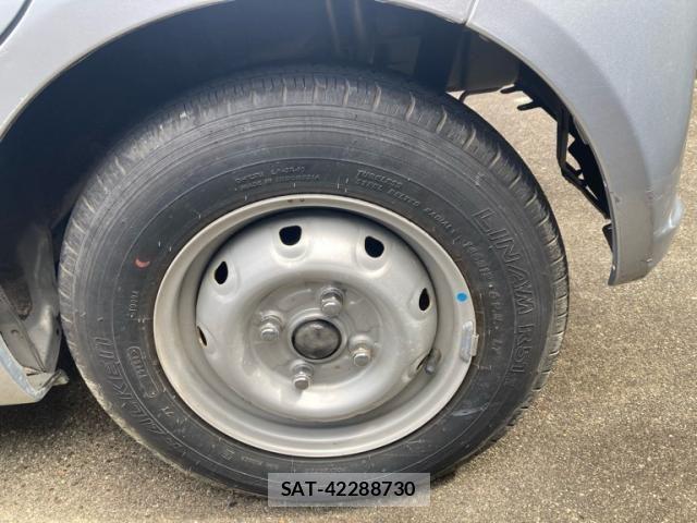 Daihatsu MIRA 2005-11 8880838-12
