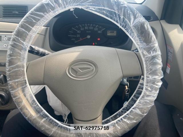 Daihatsu MIRA 2015-09 7358774-17