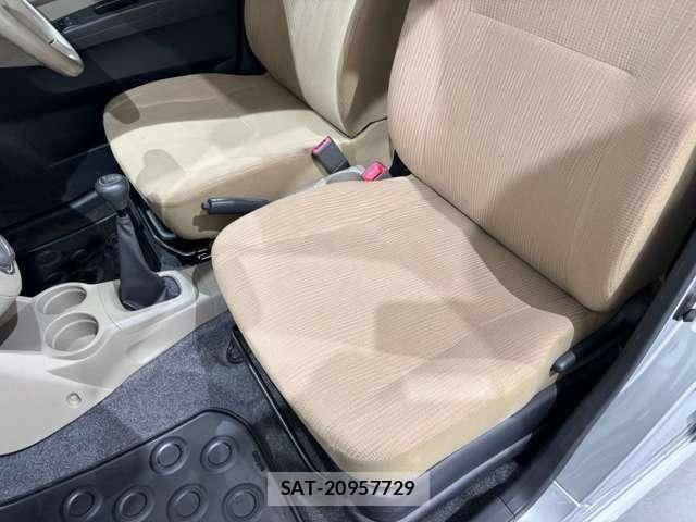 Daihatsu MIRA 2017-05 8371870-13