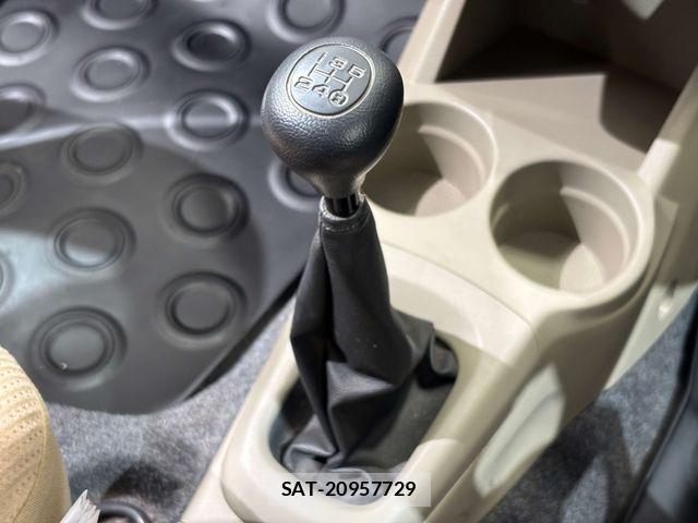 Daihatsu MIRA 2017-05 8371870-21