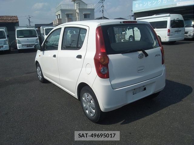 Daihatsu MIRA 2013-02 8849875-7
