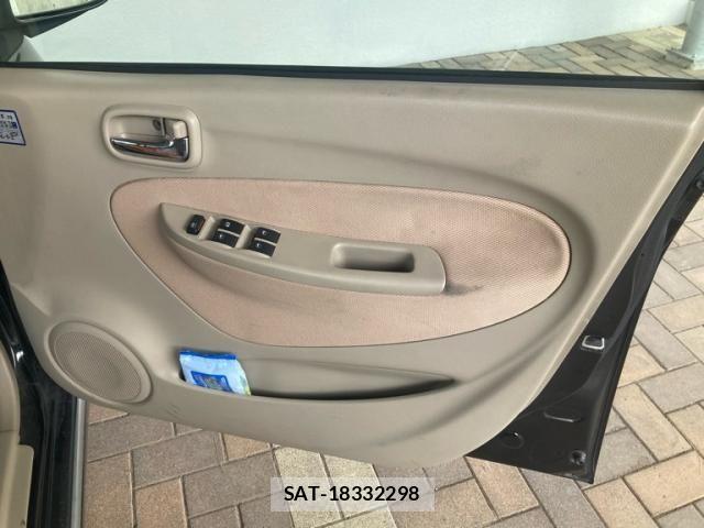 Daihatsu MIRA 2005-09 8371872-14