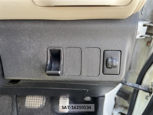 Daihatsu MIRA COCOA 2010-08 1324840-7
