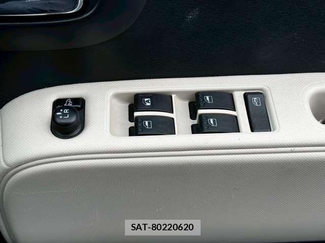 Daihatsu MIRA COCOA 2010-04 2447521-19