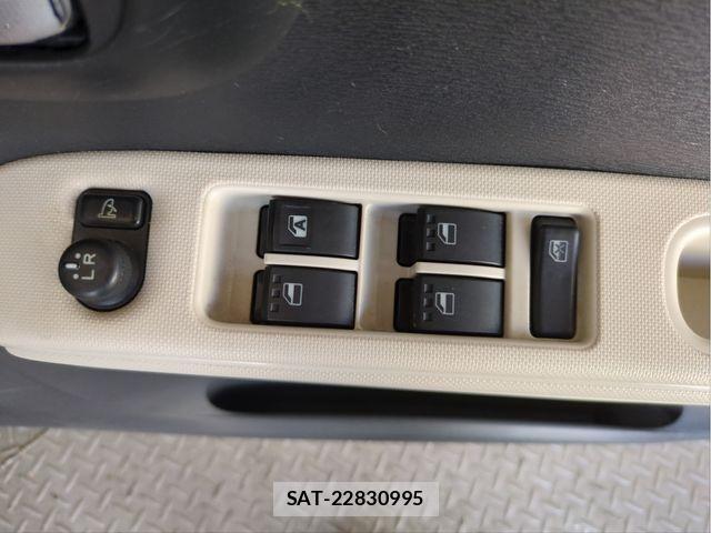 Daihatsu MIRA COCOA 2014-01 6908549-29