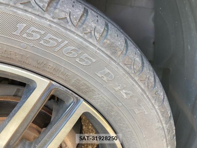 Daihatsu MIRA COCOA 2013-10 8367043-5