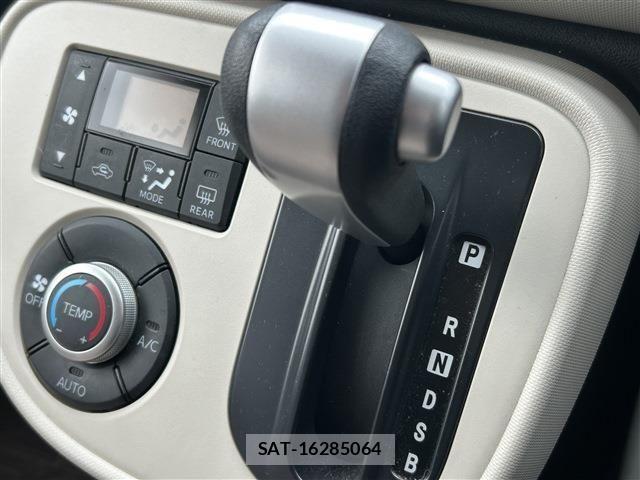 Daihatsu MIRA COCOA 2014-11 6305273-18