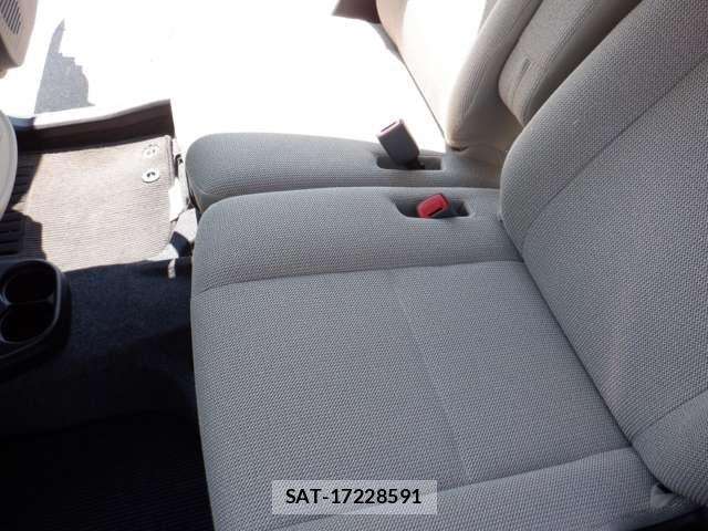 Daihatsu MIRA COCOA 2010-11 8849879-9