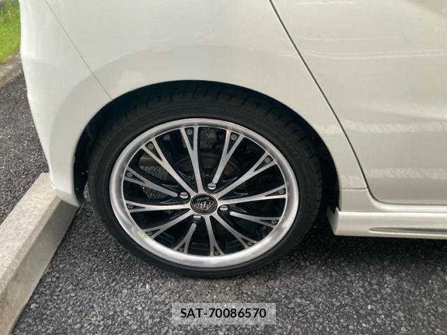 Daihatsu MIRA CUSTOM 2007-03 8074641-7