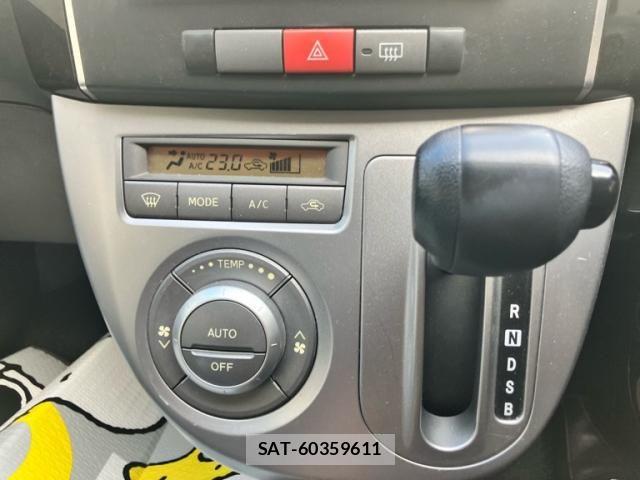 Daihatsu MIRA CUSTOM 2013-05 8413663-19