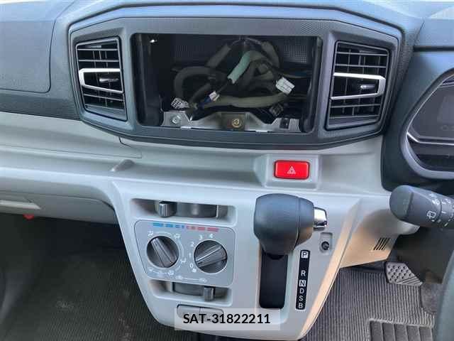 Daihatsu MIRA 2025 5243885-8