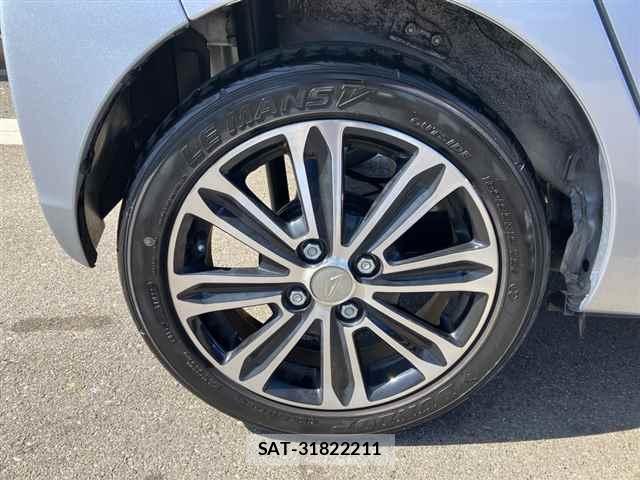 Daihatsu MIRA 2025 5243885-9