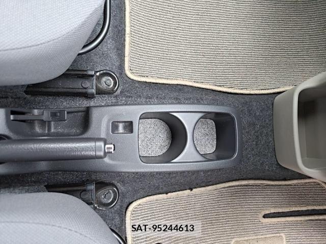Daihatsu MIRA 2014-03 6908829-25