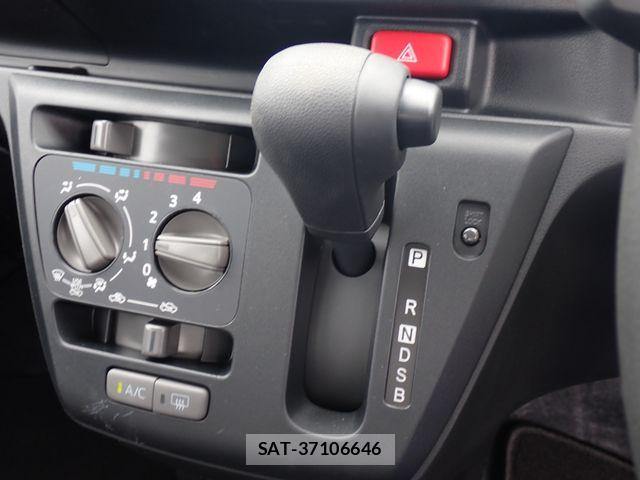 Daihatsu MIRA 2023-07 6908590-8