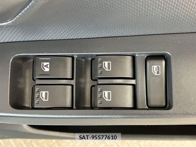 Daihatsu MIRA 2023-06 6908661-8