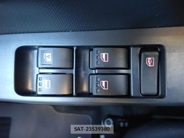 Daihatsu MIRA 2018-07 6908696-4