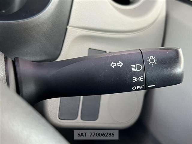 Daihatsu MIRA 2014-06 6909062-28