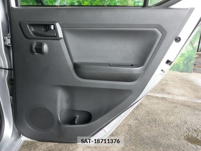 Daihatsu MIRA 2017-09 6908969-22