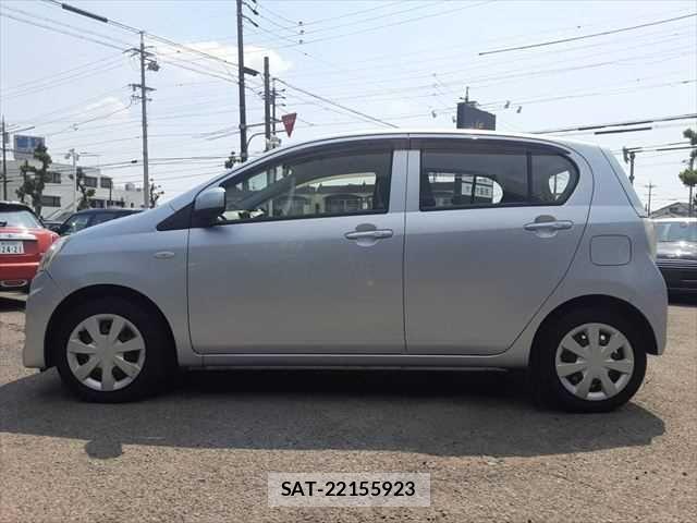Daihatsu MIRA 2015-04 6909076-19