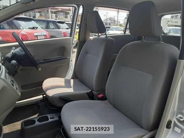 Daihatsu MIRA 2015-04 6909076-28