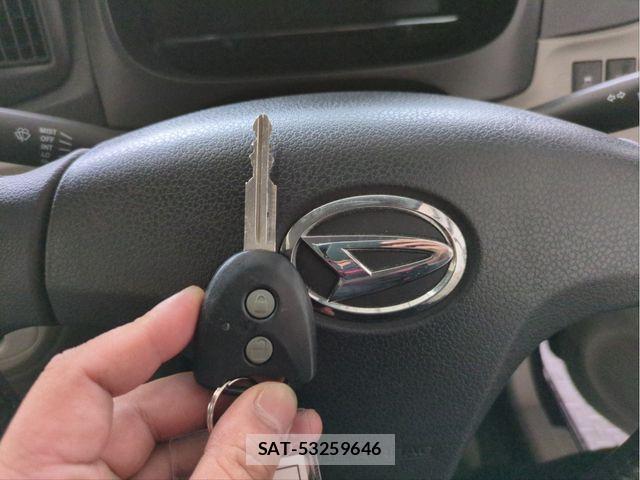 Daihatsu MIRA 2012-06 6909060-11