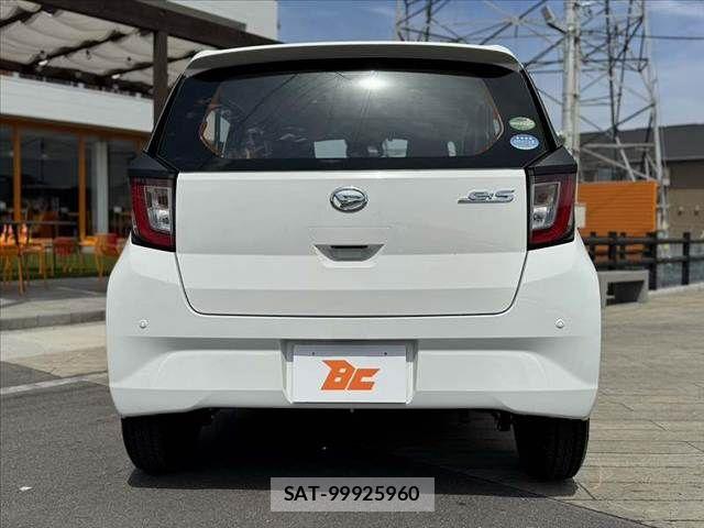 Daihatsu MIRA 2017-12 6908972-13
