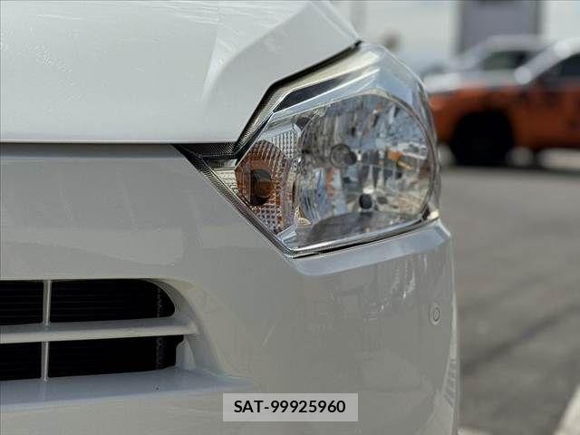 Daihatsu MIRA 2017-12 6908972-27