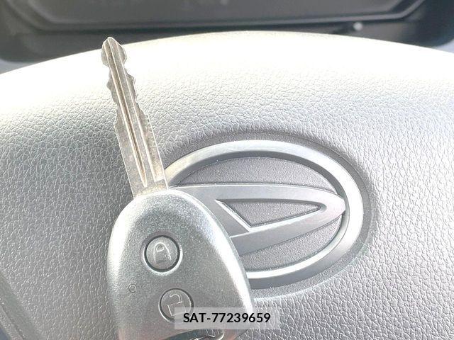 Daihatsu MIRA 2017-10 6908921-4
