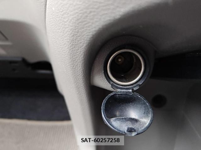 Daihatsu MIRA 2012-07 6908980-15