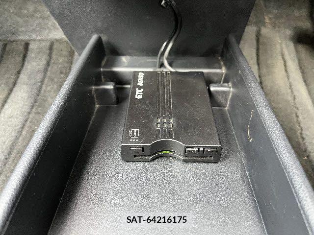 Daihatsu MIRA 2019-04 6908744-15