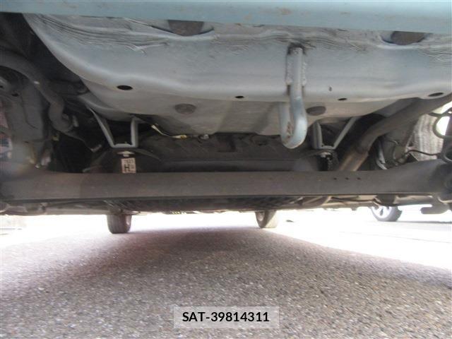 Daihatsu MIRA 2017-09 6909001-13