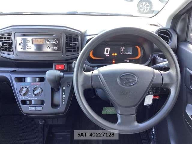 Daihatsu MIRA 2017-08 6908927-5