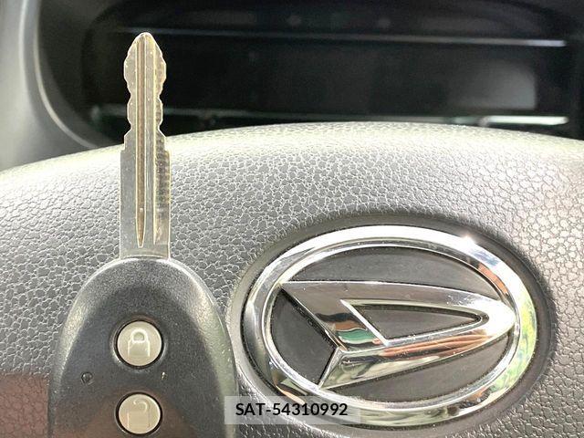 Daihatsu MIRA 2012-02 6909082-5