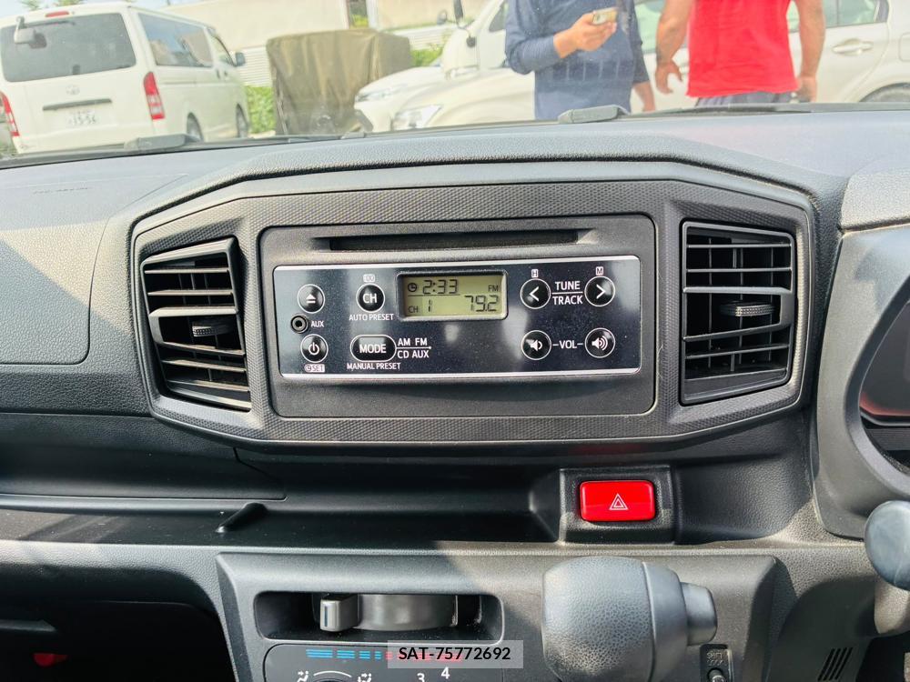 Daihatsu MIRA 2019-07 8448994-18