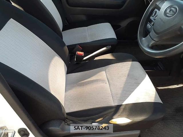 Daihatsu MIRA 2019-06 8828210-8