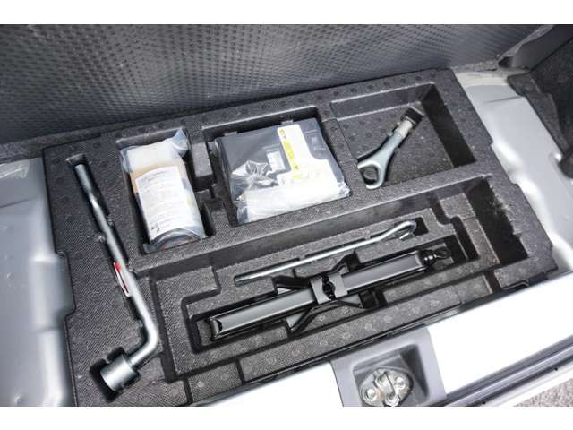 Daihatsu MIRA 2019-08 1362090-12