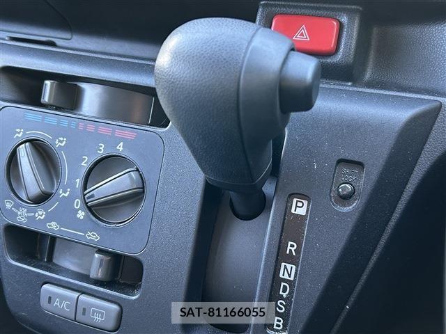 Daihatsu MIRA 2017-06 6909145-16