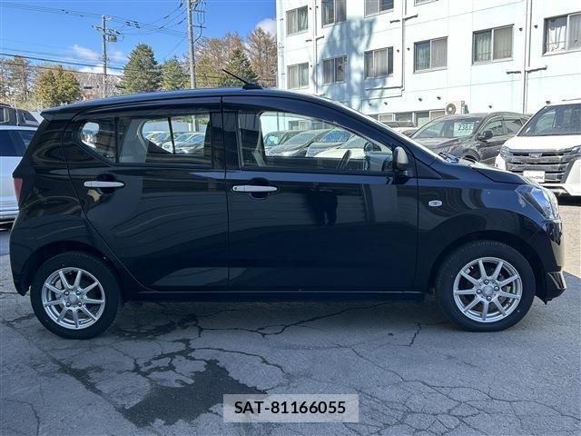 Daihatsu MIRA 2017-06 6909145-1