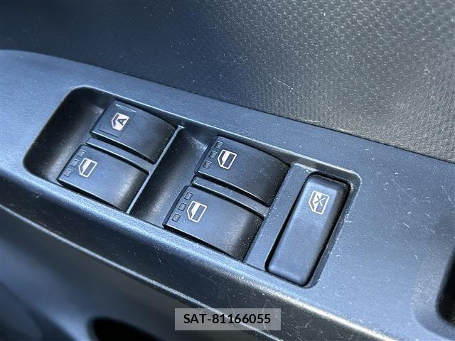 Daihatsu MIRA 2017-06 6909145-19