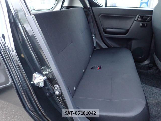 Daihatsu MIRA 2023-08 6909114-14
