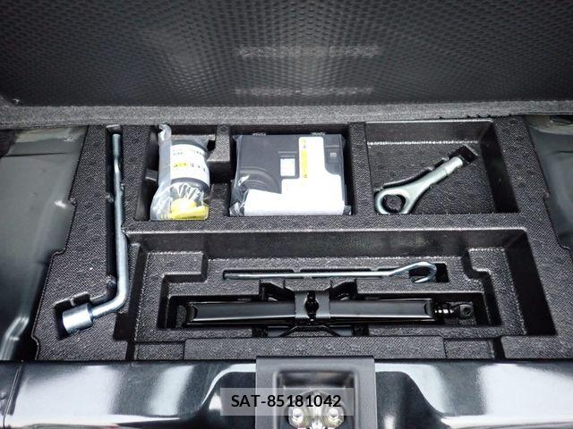 Daihatsu MIRA 2023-08 6909114-16
