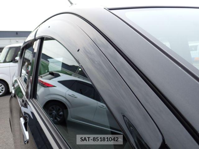 Daihatsu MIRA 2023-08 6909114-21