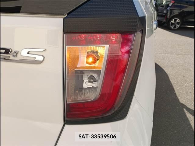 Daihatsu MIRA 2017-05 6909155-7