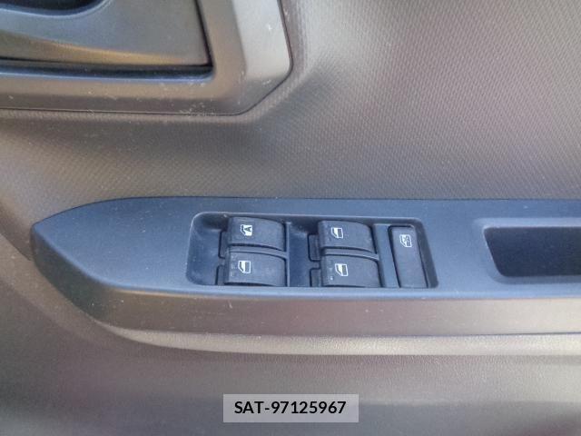Daihatsu MIRA ES 2017-05 889510-13