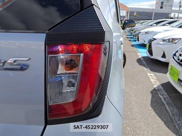 Daihatsu MIRA ES 2022-09 4755565-11
